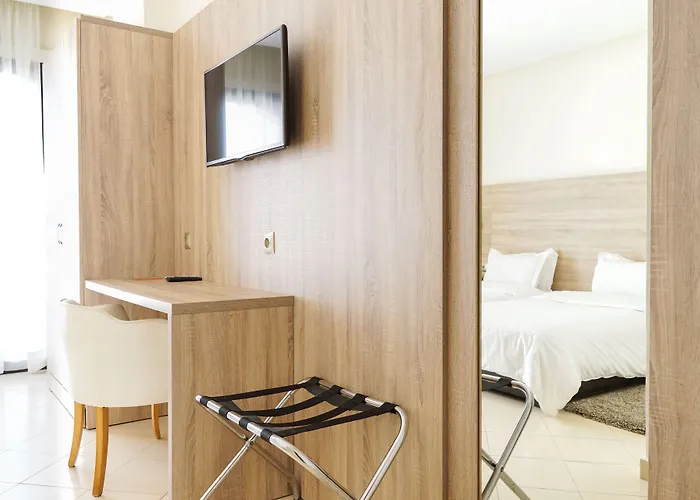 Hotel El Djenina
