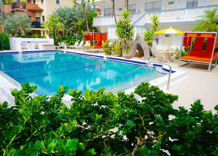 Club Lux Resort By The Beach