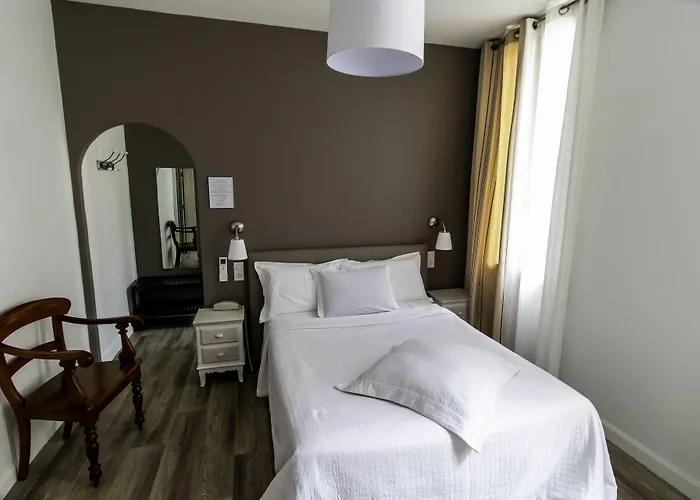 Hotel Henri IV