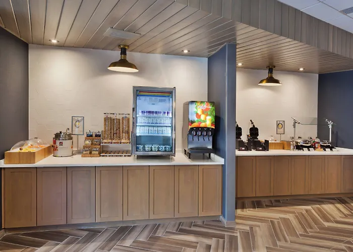 Fairfield Inn & Suites By Marriott Birmingham Colonnade