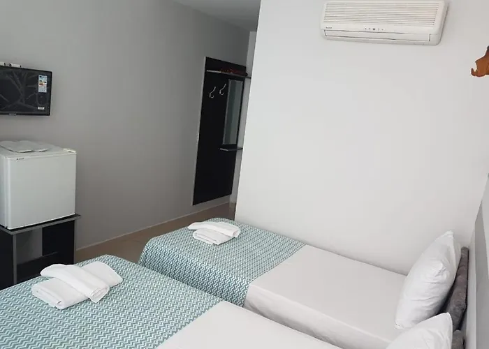 Lotus Otel