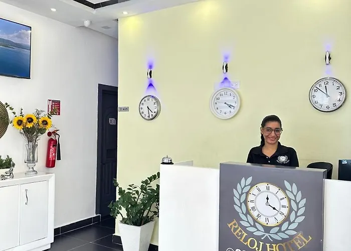 Hotel Reloj