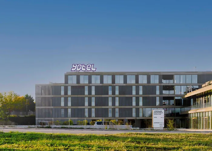 Yotel Geneva Lake, Select By Hilton