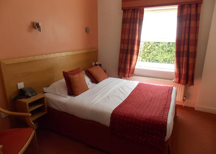 Woodlands Hotel