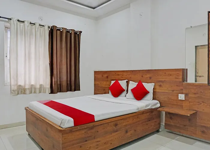 Hotel O Mayur Lodge