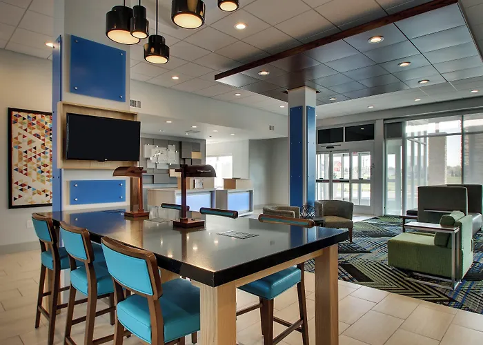 Holiday Inn Express & Suites Findlay North By Ihg