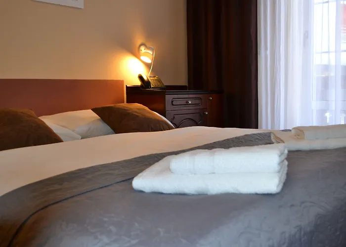 Greenwood hotel