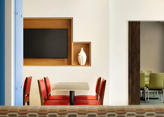 Holiday Inn Express Williamsburg By Ihg