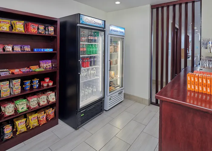 Holiday Inn Express & Suites El Paso East-Loop 375 By Ihg