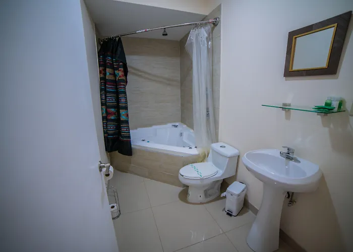 California Comfort & Suites