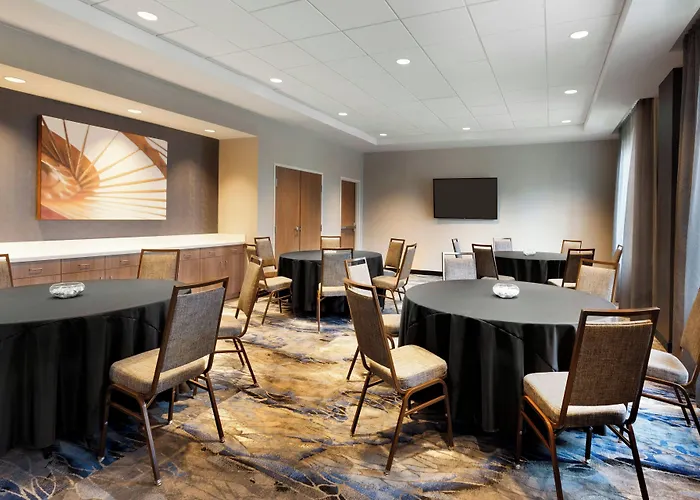 Fairfield By Marriott Inn & Suites Boulder Longmont