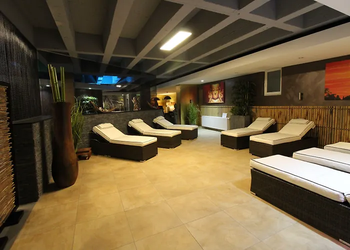 Vitalounge Sports & Spa Hotel