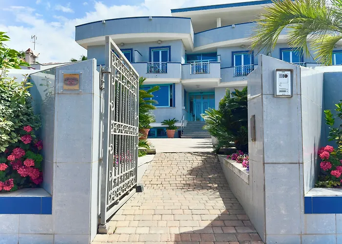 Serpa Hotel