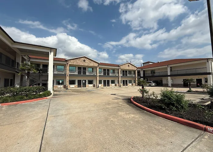 Scottish Inn & Suites - Iah Airport