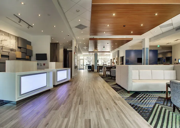 Holiday Inn Express & Suites - Summerville By Ihg