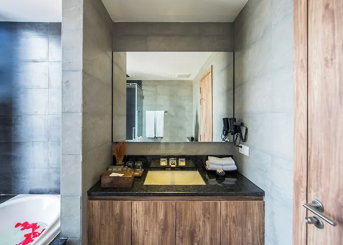 SIM Boutique Hotel