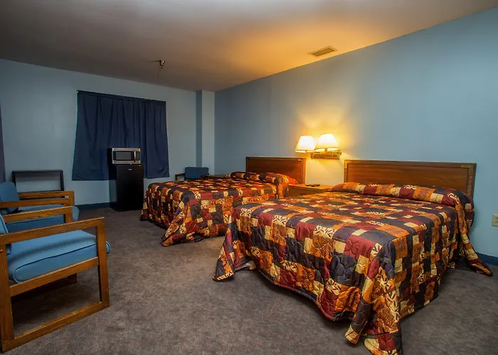 Lafayette Inn