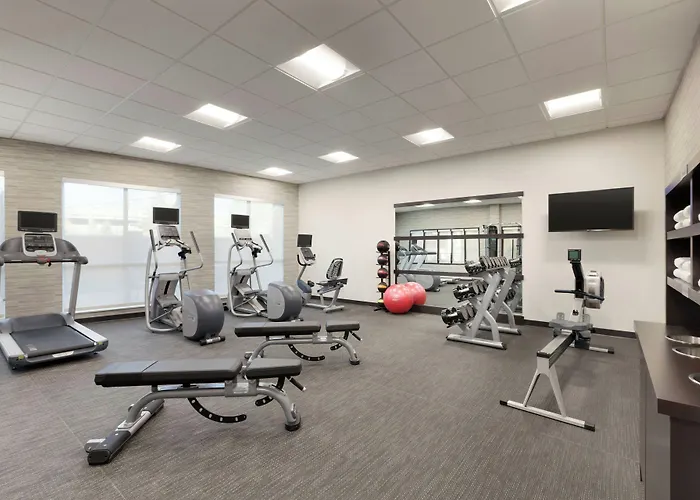 Courtyard By Marriott Boston Dedham/Westwood