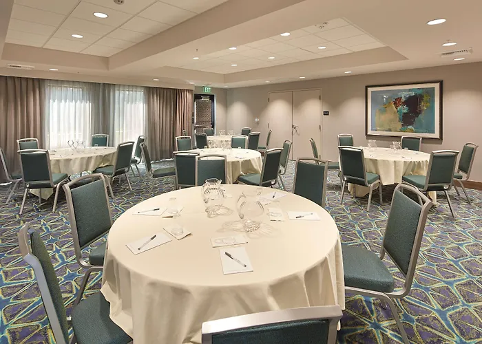 Hampton Inn & Suites Sacramento At Csus