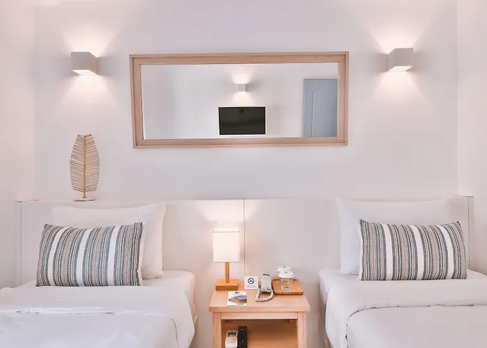 Dias Hotel