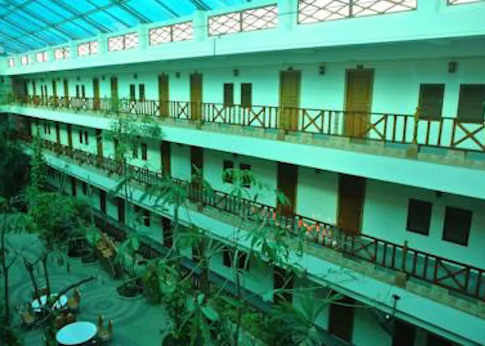 Chaikana Thani Hotel