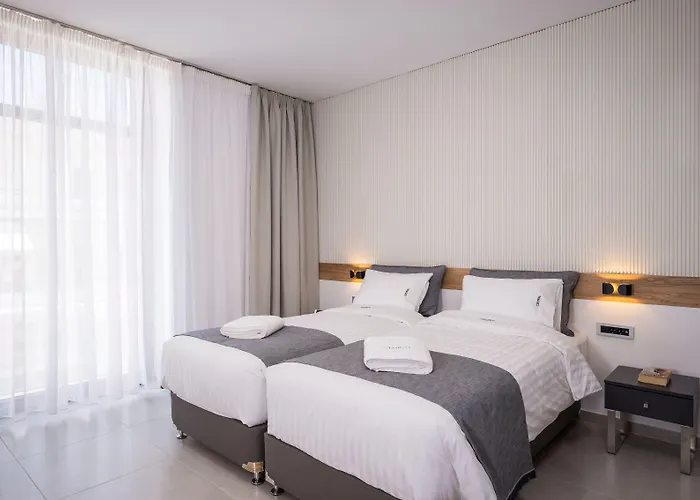 Central City Hotel