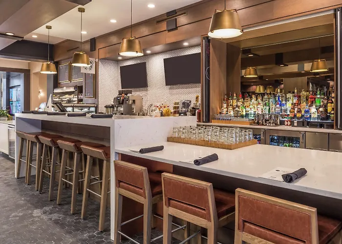 Doubletree By Hilton Lafayette East
