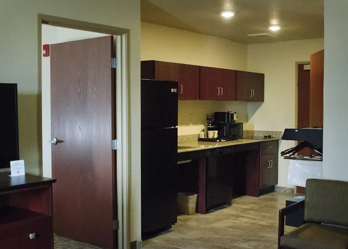 Cobblestone Inn & Suites - Soda Springs