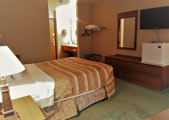 Sunrise Inn Hotel