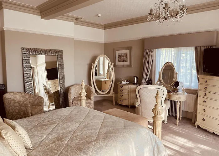 Nuthurst Grange Country House Hotel & Restaurant