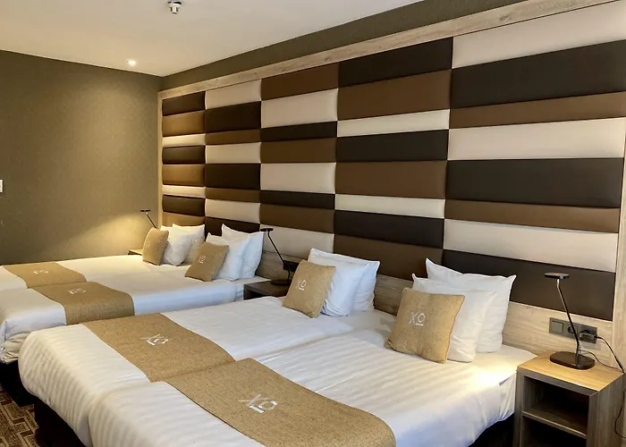 Xo Hotels Blue Tower