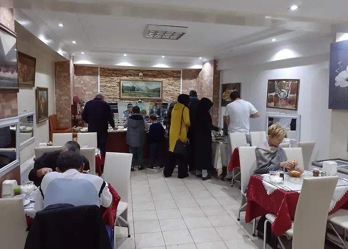 Yunus Hotel