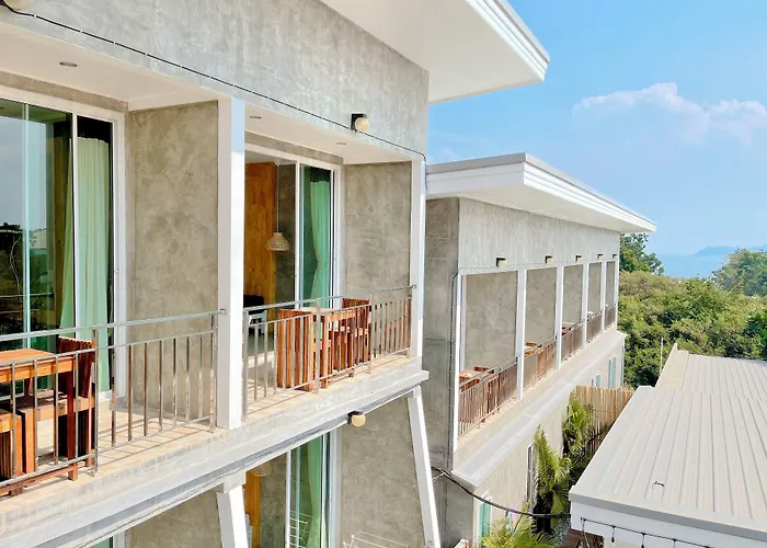 Check-In Resort Koh Larn