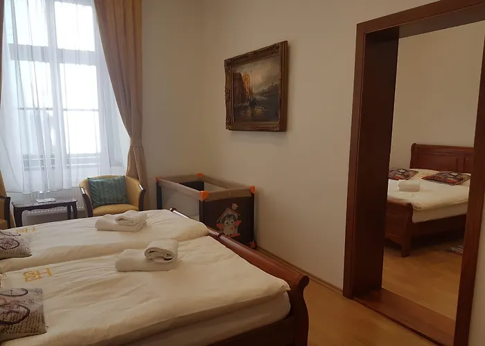 Hotel Bristol - Historic Elegance