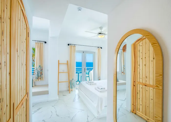 Payam Hotel