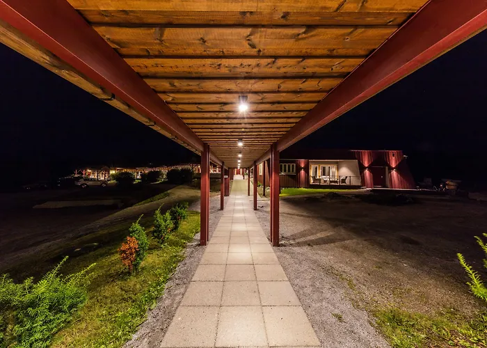 Dolmsundet Hotell Hitra
