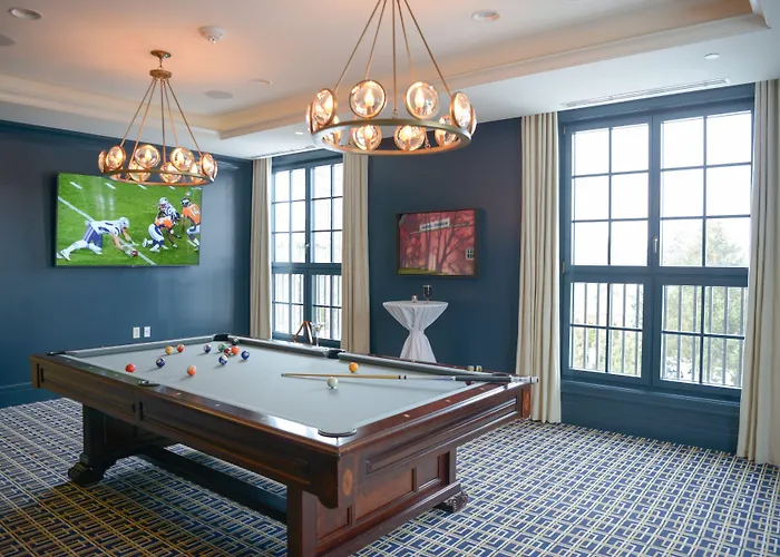 Delamar West Hartford
