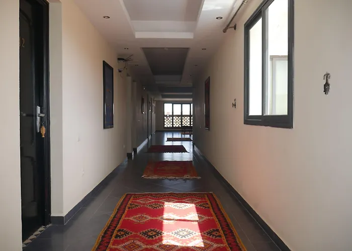 Rose Valley Hotel