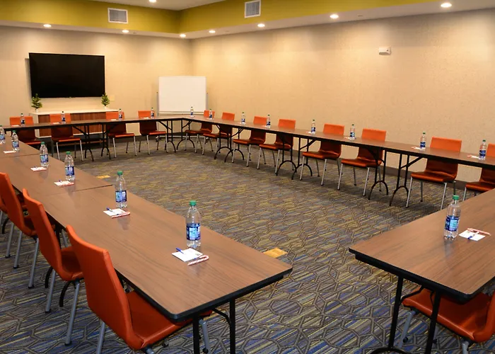Holiday Inn Express & Suites - Pittsburgh - Monroeville By Ihg
