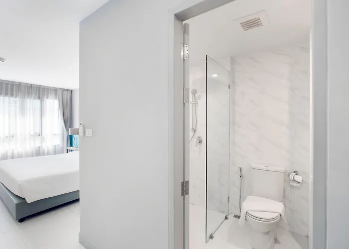 Xen Hotel Nakhon Pathom - Sha Plus