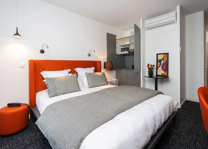 Ténéo Apparthotel Talence Espeleta