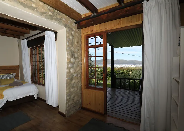 Big Tree House Lodge