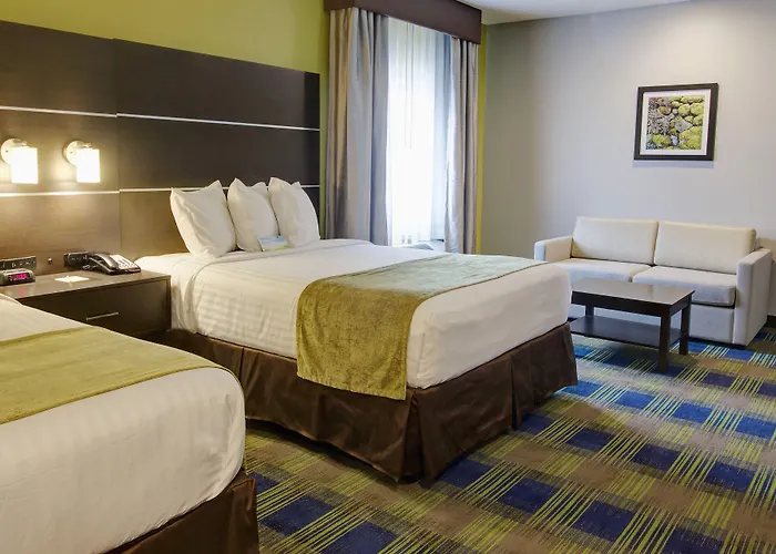 Days Inn & Suites By Wyndham Port Arthur