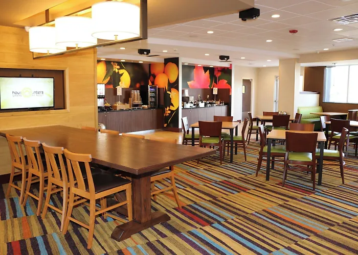Fairfield Inn & Suites By Marriott Bowling Green
