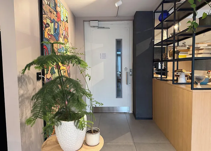 Hotel Lotus