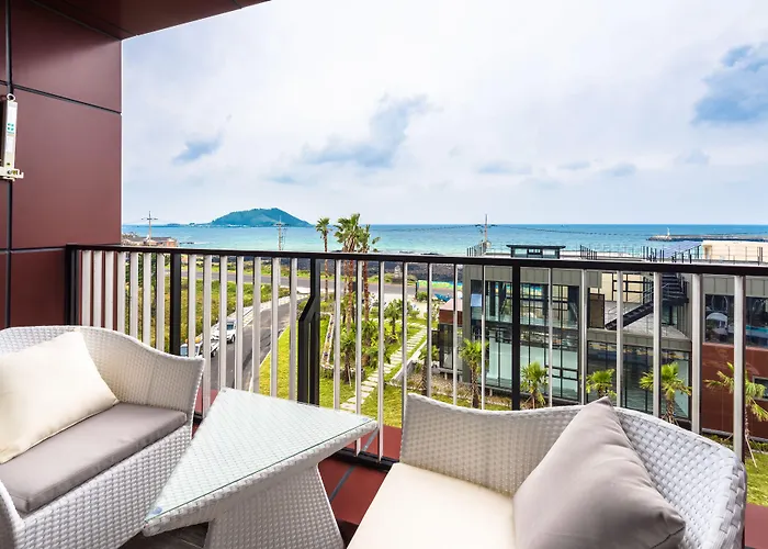 Aguila Hotel Jeju Oceano Suite