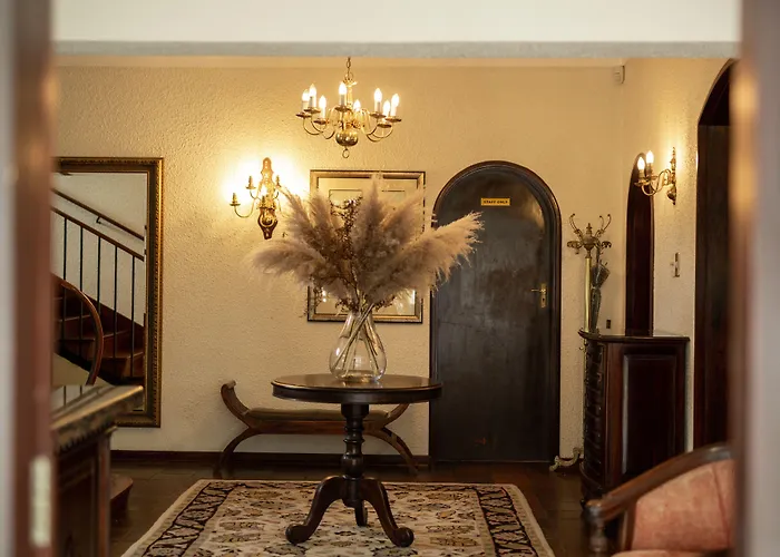 Sheppard Boutique Hotel
