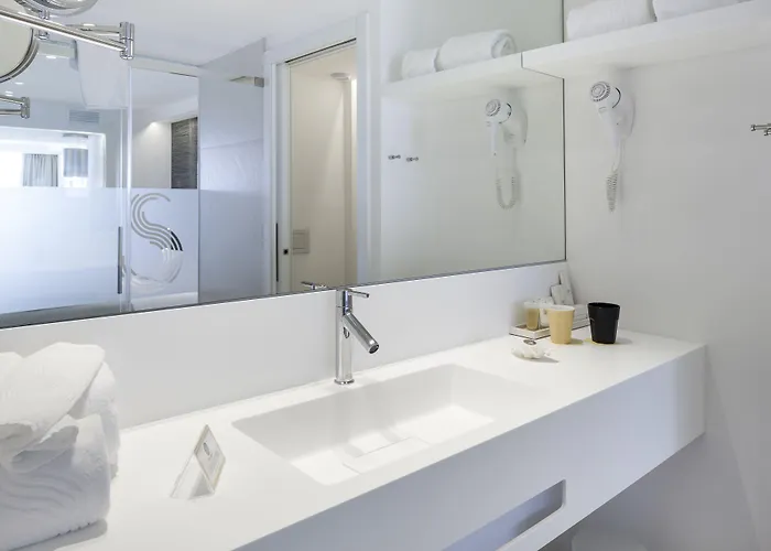Sud Ibiza Suites