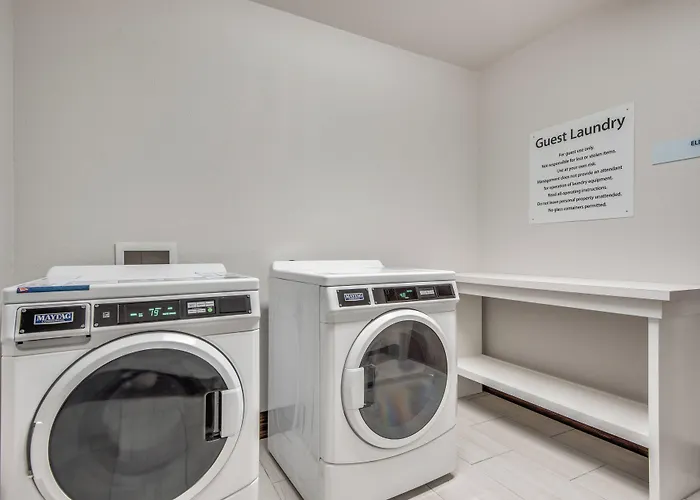 Holiday Inn Express & Suites Dallas North - Addison By Ihg