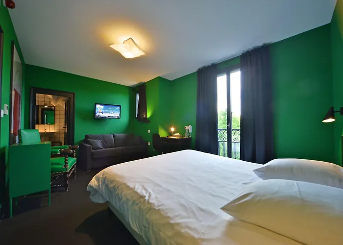 Logis - Hotel Restaurant La Mire